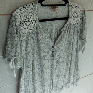 Nine West Vintage America Collection Floral Blouse